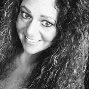 Meet your Posher, Paula